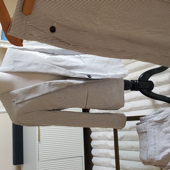 3 PIECE J CREW SET BLAZER+PANT+SKIRT Seersucker/Pin Striped Style, Blue & White - Picture 16 of 17